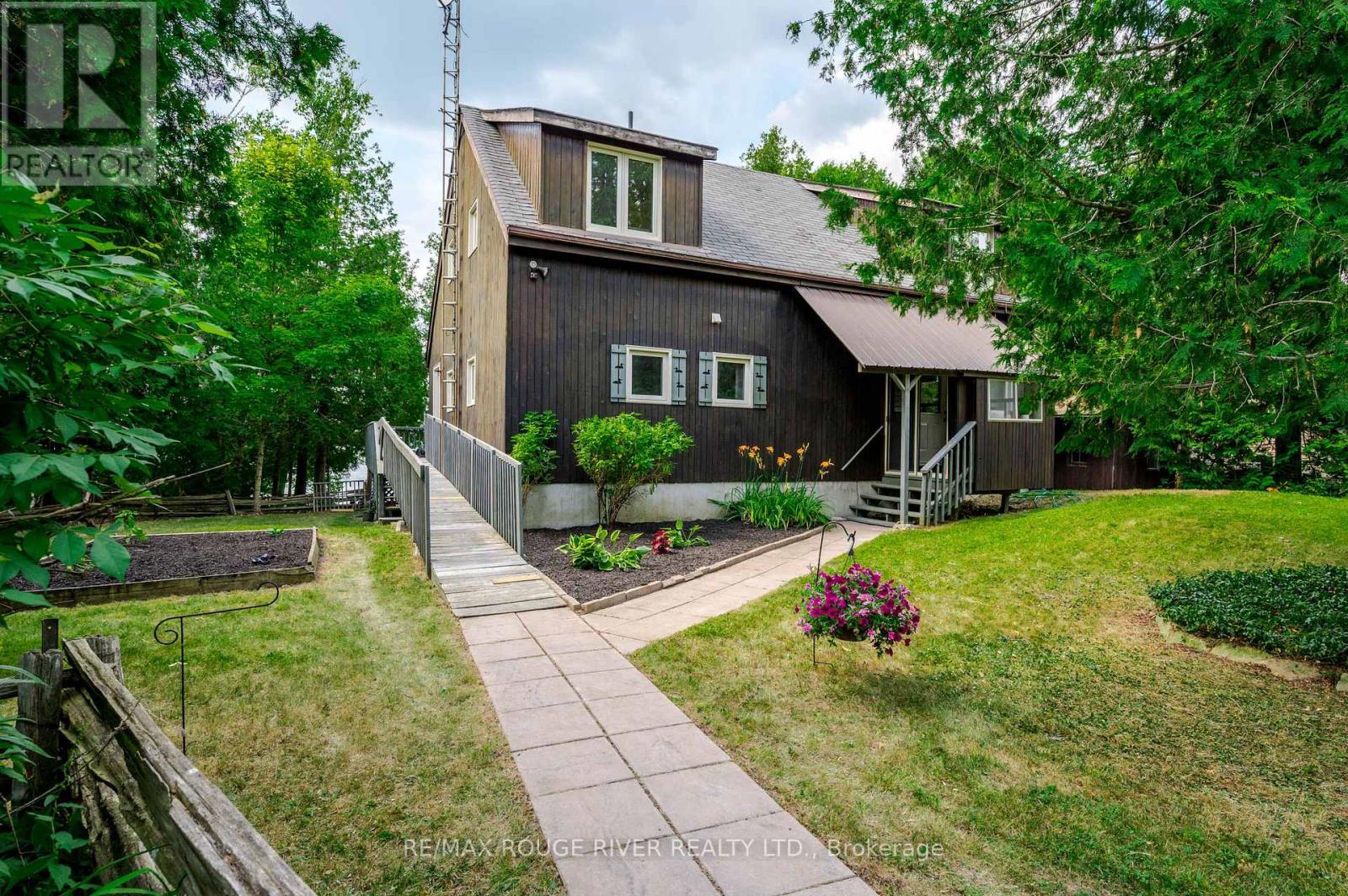 1280 Birchview Road, Douro-Dummer, Ontario  K0L 2H0 - Photo 14 - X12281604