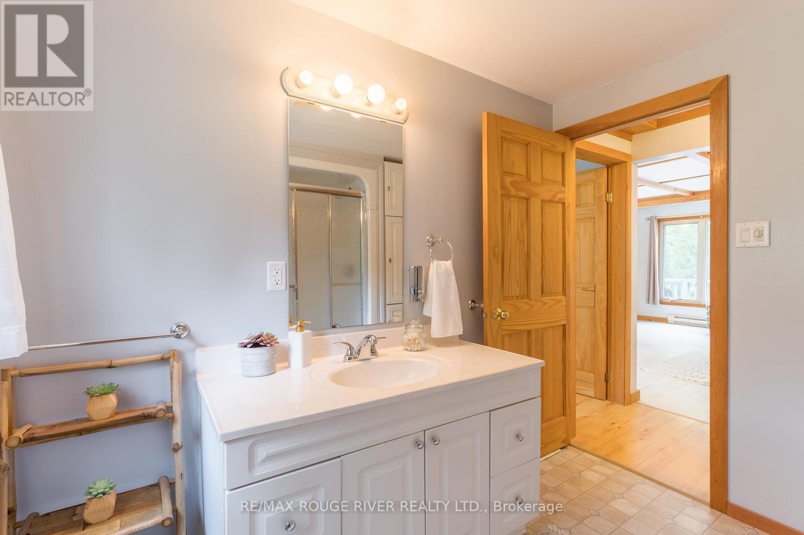 1280 Birchview Road, Douro-Dummer, Ontario  K0L 2H0 - Photo 32 - X12281604
