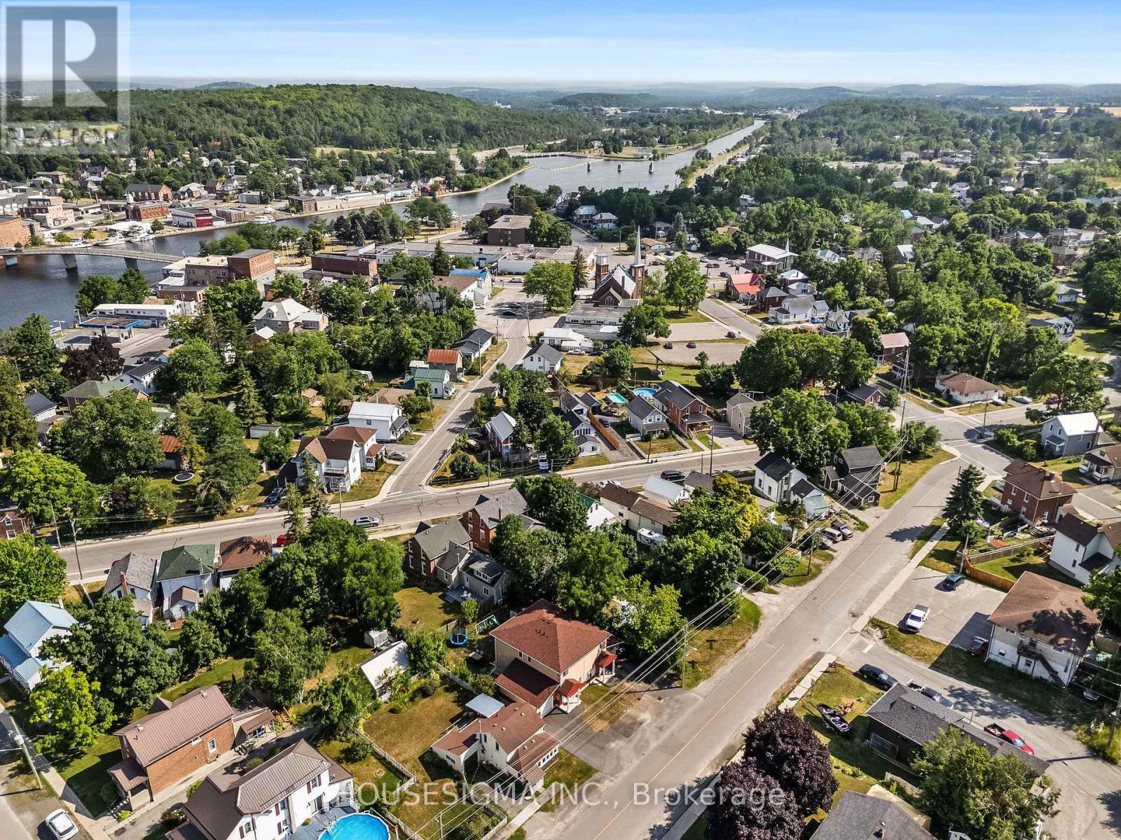 57 Kent Street, Trent Hills (Campbellford), Ontario  K0L 1L0 - Photo 38 - X12281740