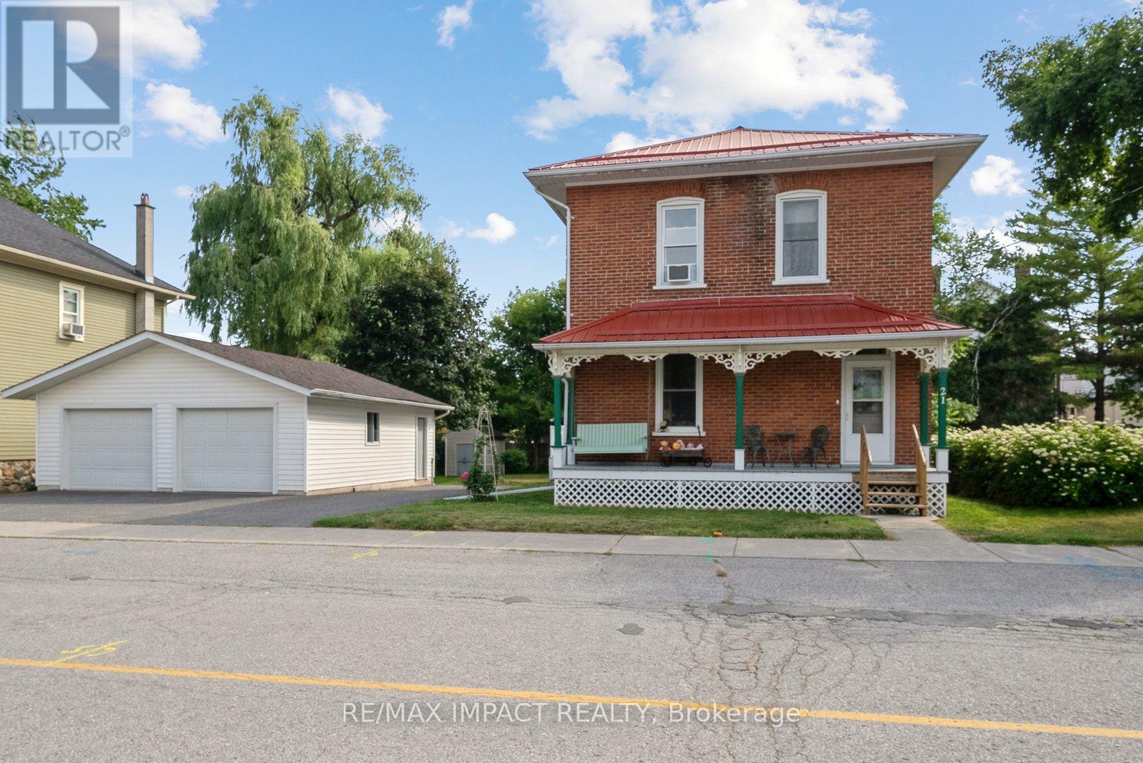 21 Centre Avenue, Trent Hills (Warkworth), Ontario  K0L 1L0 - Photo 2 - X12282157