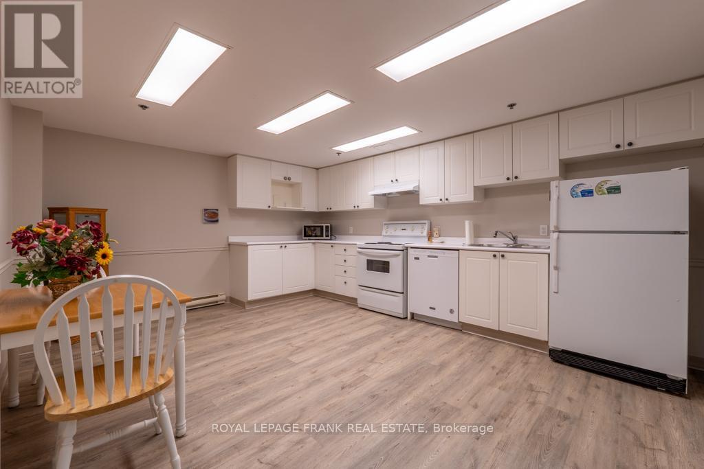 208 - 51 Rivermill Boulevard, Kawartha Lakes (Lindsay), Ontario  K9V 6K6 - Photo 22 - X12282177