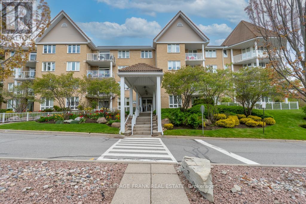 208 - 51 Rivermill Boulevard, Kawartha Lakes (Lindsay), Ontario  K9V 6K6 - Photo 3 - X12282177