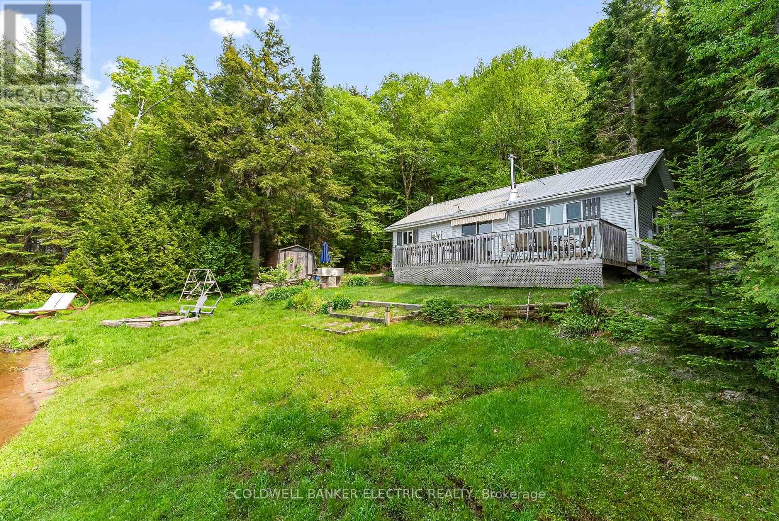 3637 Madawaska Road, South Algonquin, Ontario  K0L 2R0 - Photo 32 - X12282430