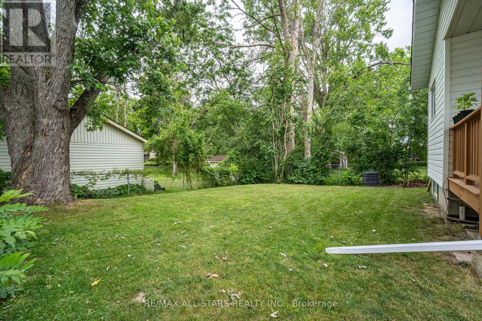 11 Queen Street S, Kawartha Lakes (Omemee), Ontario  K0L 2W0 - Photo 23 - X12282461