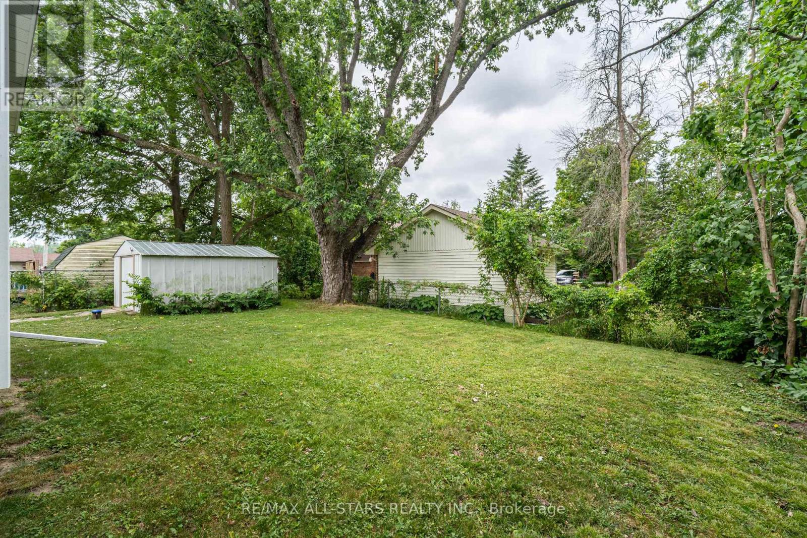 11 Queen Street S, Kawartha Lakes (Omemee), Ontario  K0L 2W0 - Photo 24 - X12282461