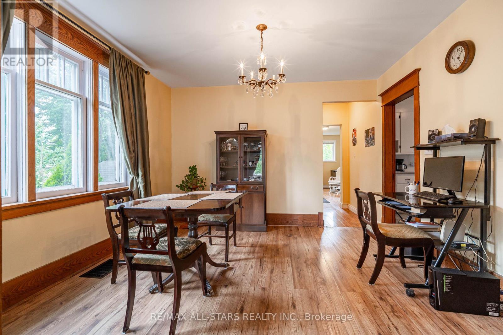 11 Queen Street S, Kawartha Lakes (Omemee), Ontario  K0L 2W0 - Photo 8 - X12282461