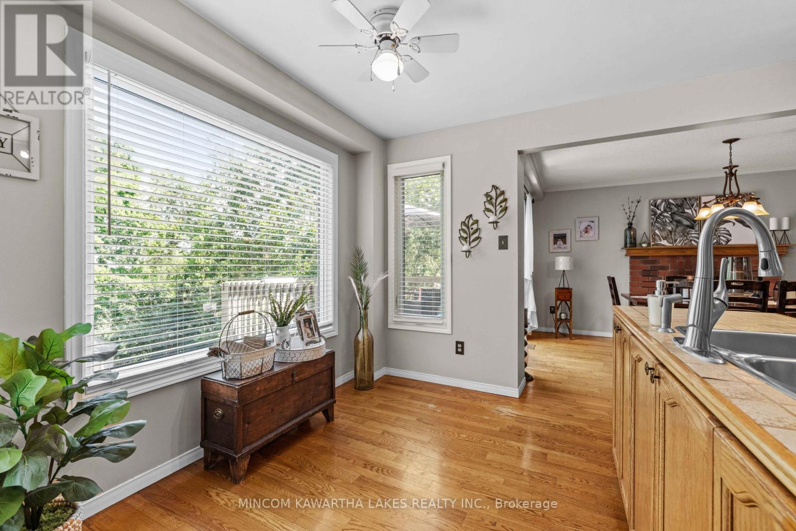 1191 Huntington Circle, Peterborough West (South), Ontario  K9K 2B9 - Photo 9 - X12282641