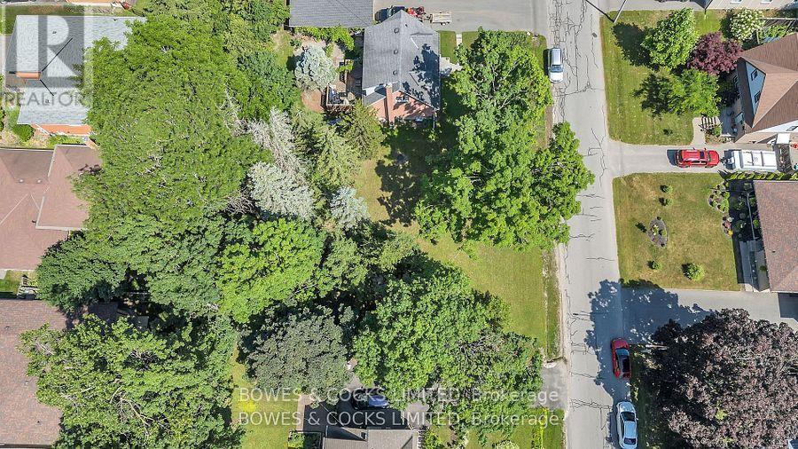125 Greenhill Drive, Peterborough West (Central), Ontario  K9J 6E2 - Photo 12 - X12282990