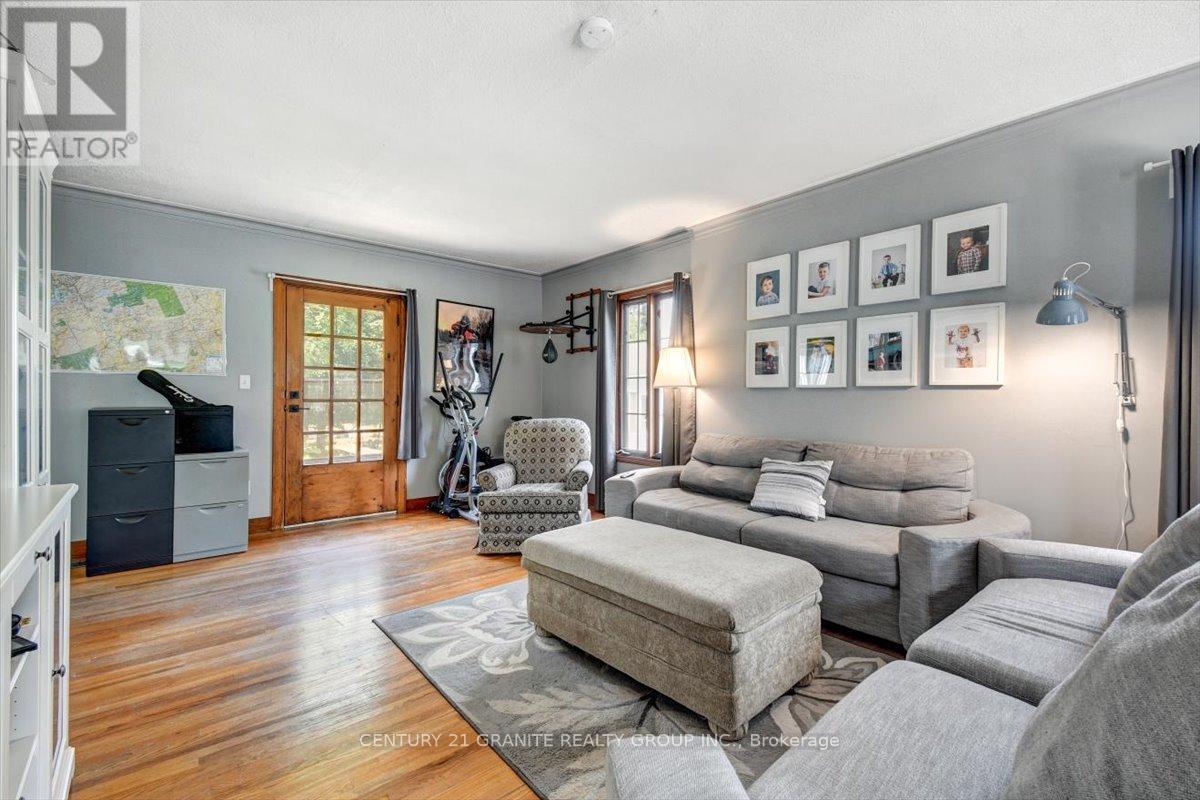 18 Highschool Lane, Bancroft, Ontario  K0L 1C0 - Photo 14 - X12282999