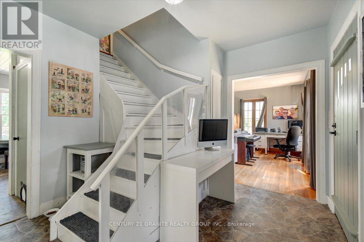 18 Highschool Lane, Bancroft, Ontario  K0L 1C0 - Photo 17 - X12282999