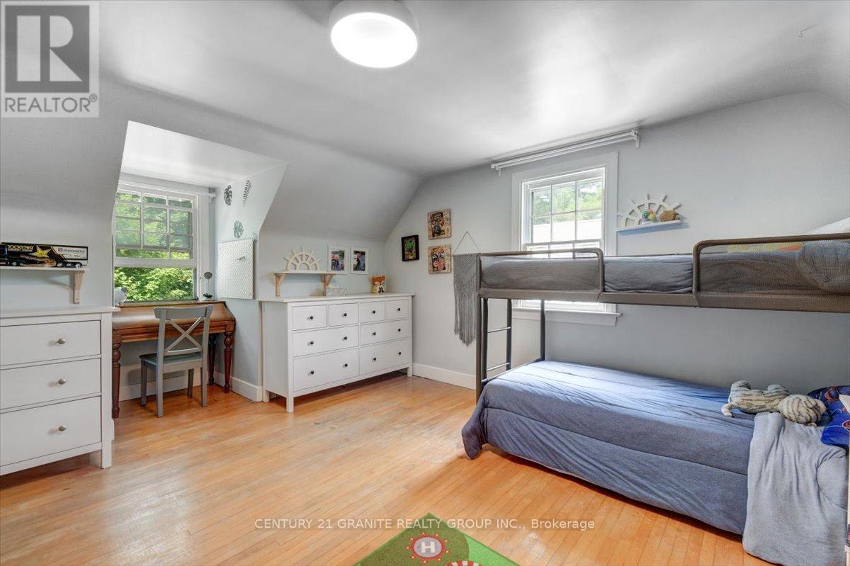18 Highschool Lane, Bancroft, Ontario  K0L 1C0 - Photo 4 - X12282999