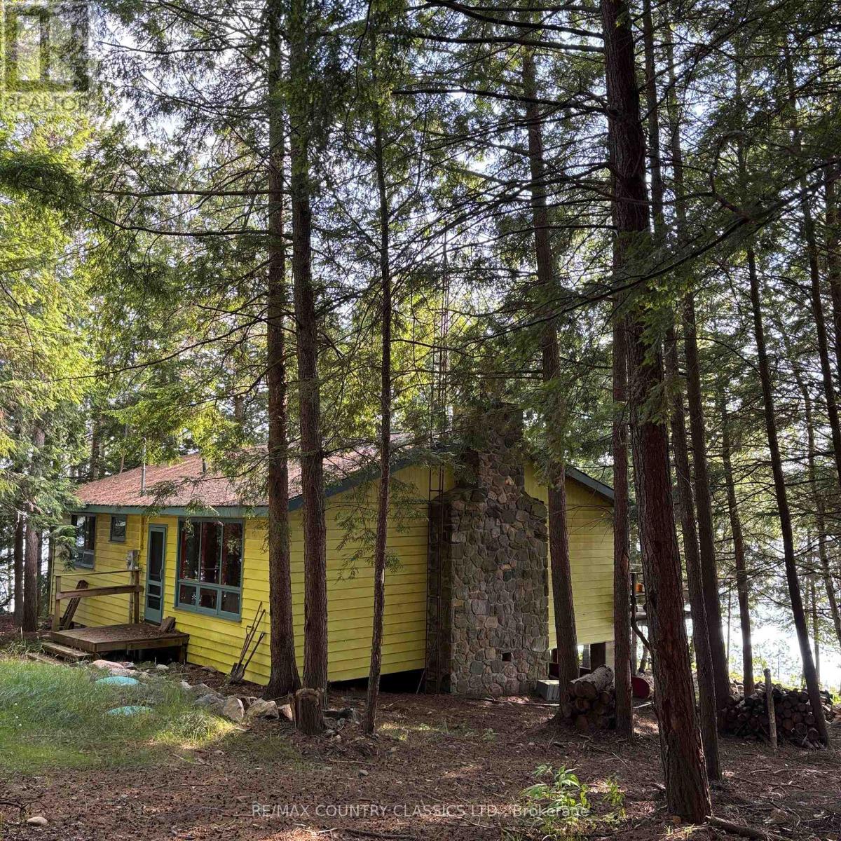 15500 Moulds Island, Highlands East (Cardiff Ward), Ontario  K0L 1C0 - Photo 22 - X12283010