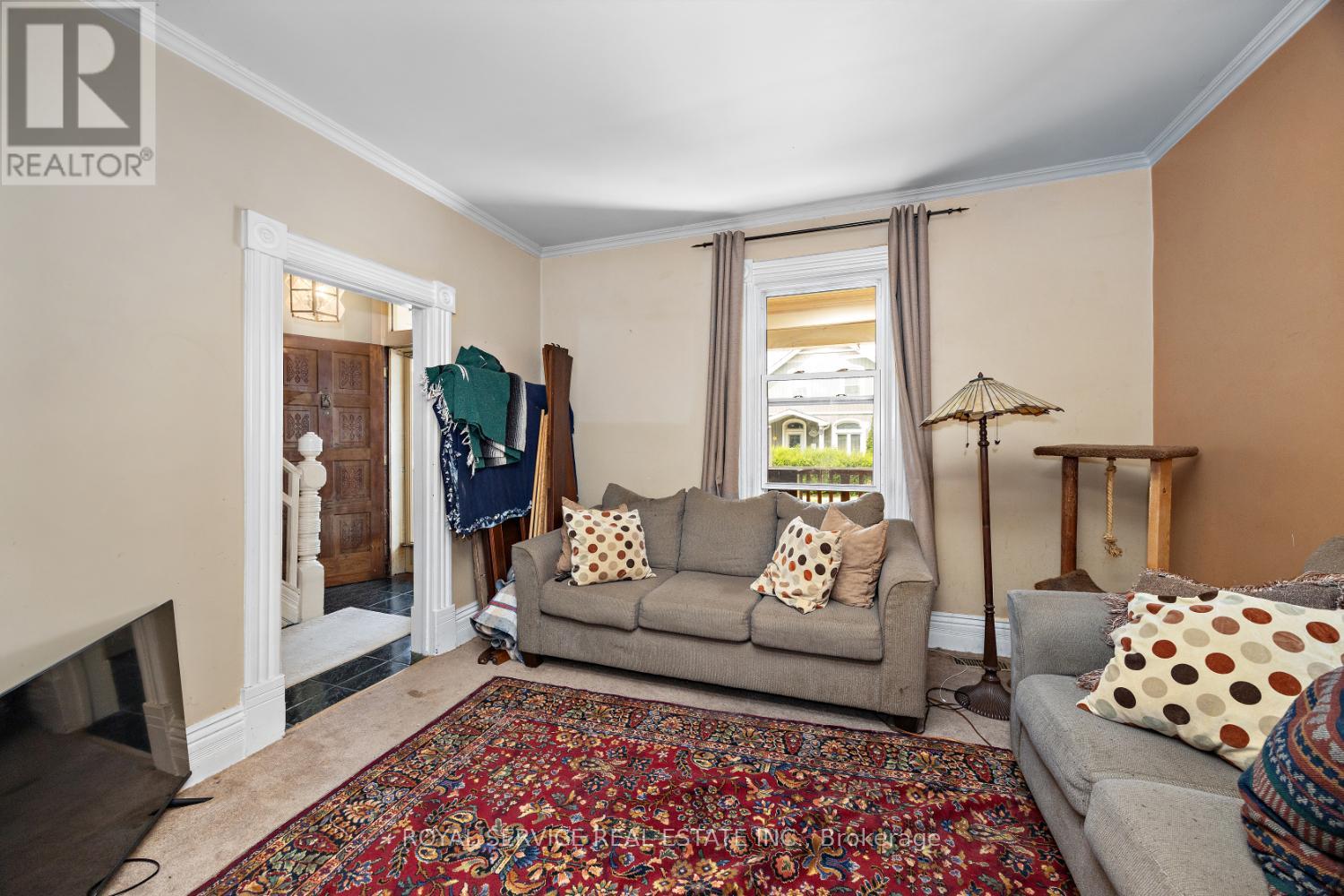 483 Parnell Street, Peterborough Central (South), Ontario  K9J 4J3 - Photo 3 - X12283379