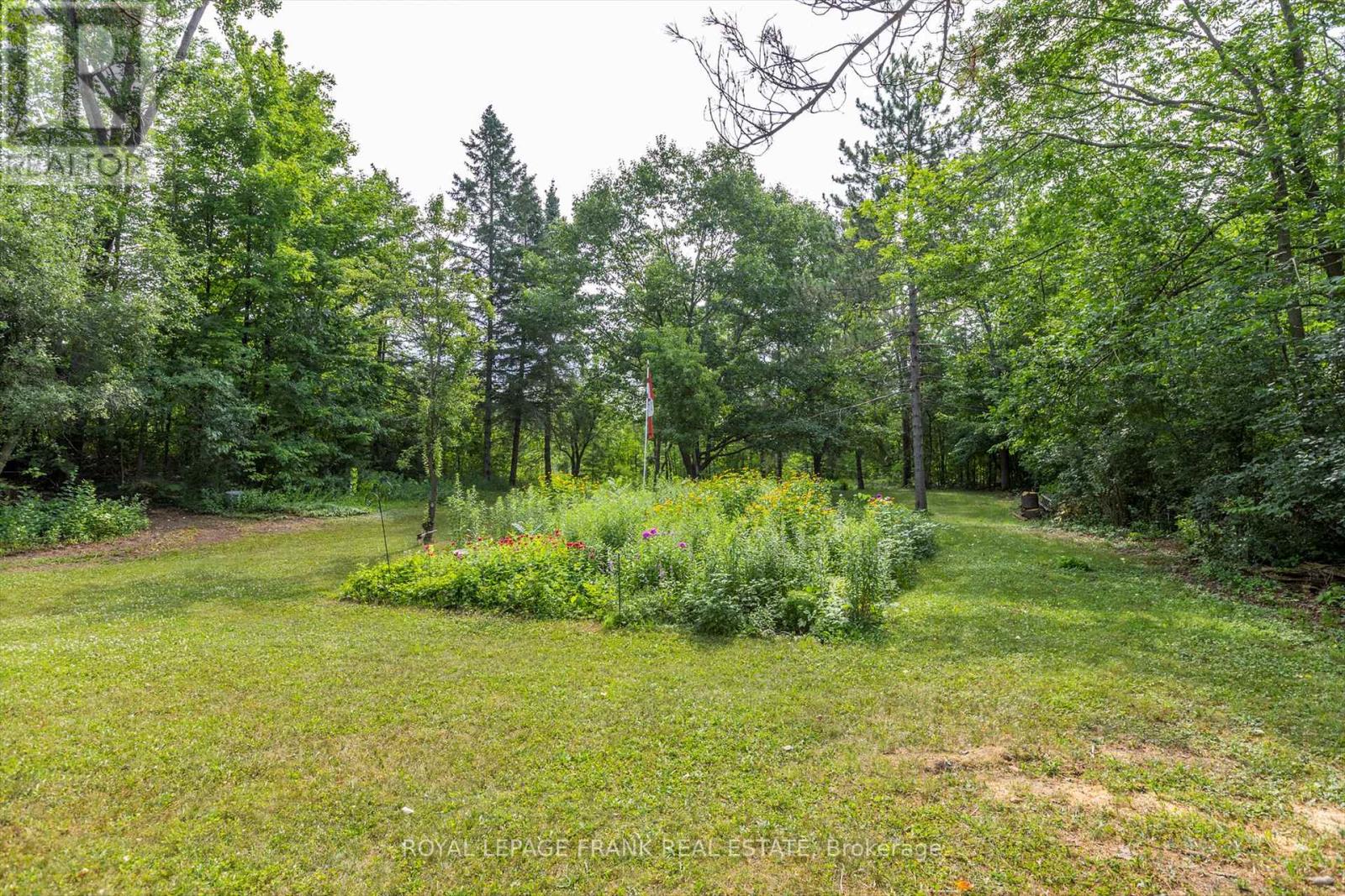 10 Darvell Road, Trent Lakes, Ontario  K0L 1J0 - Photo 32 - X12283436