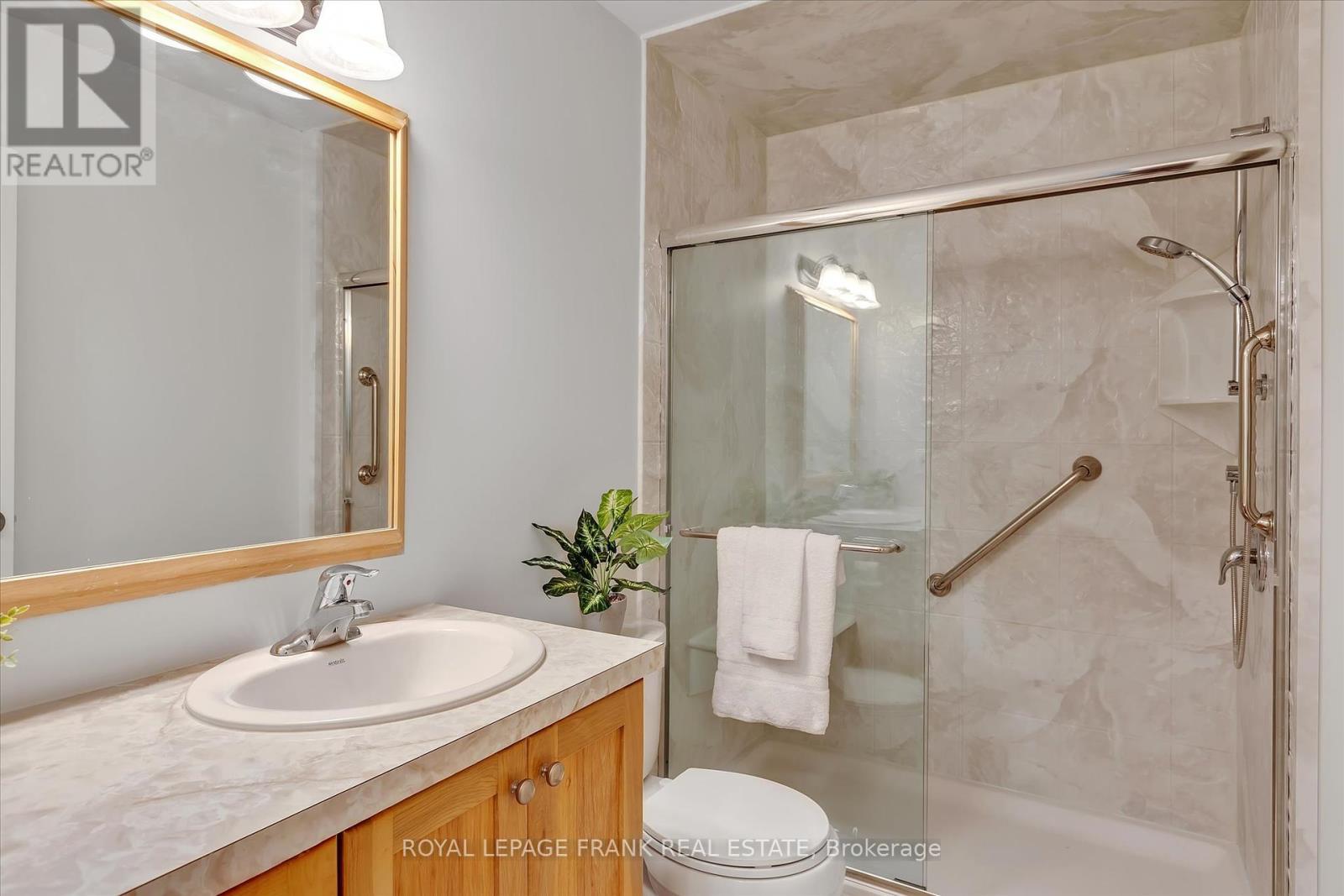 8 - 645 Whitaker Street, Peterborough East (North), Ontario  K9H 7L5 - Photo 7 - X12283913