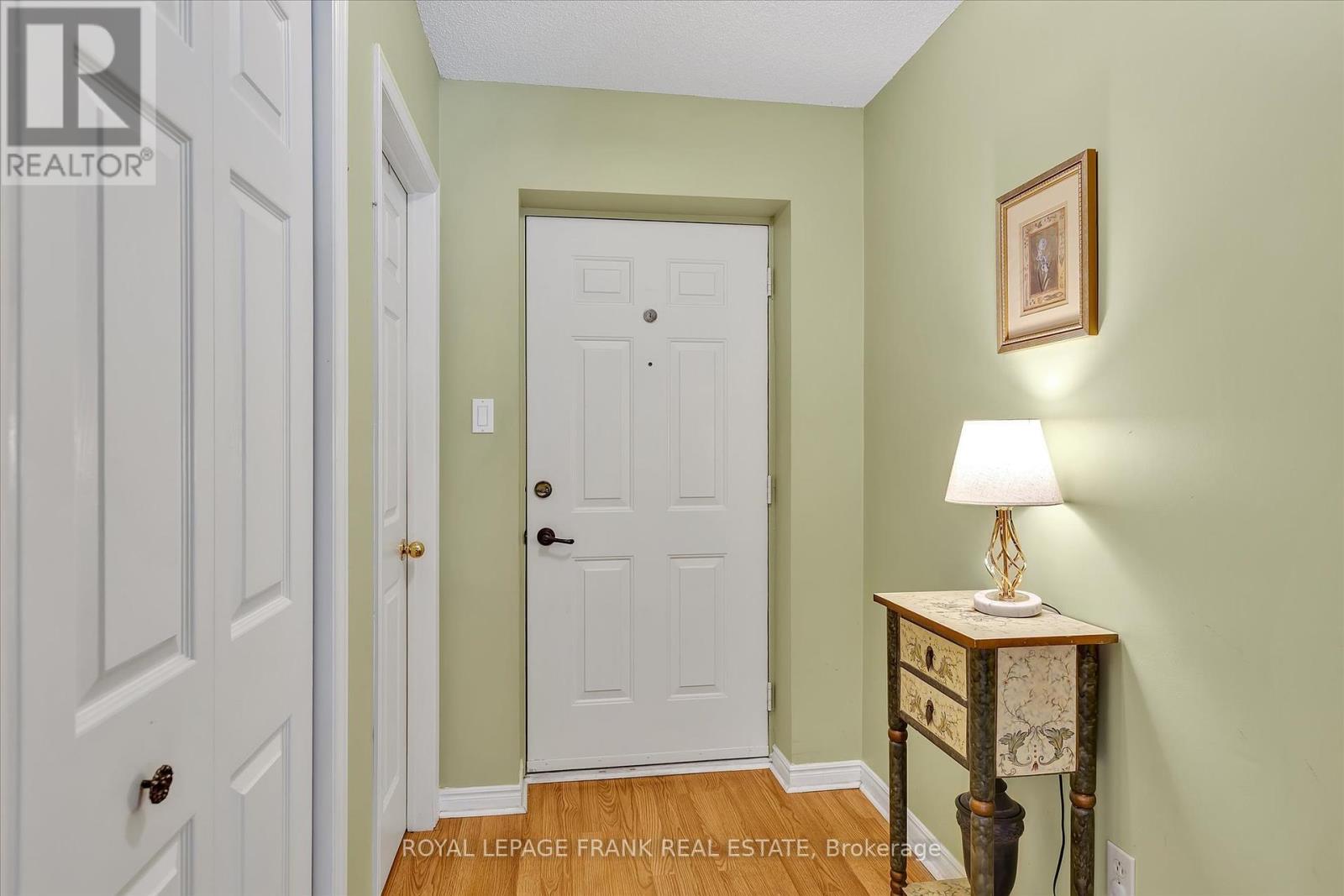 115 - 475 Parkhill Road W, Peterborough Central (North), Ontario  K9H 7M5 - Photo 3 - X12284032