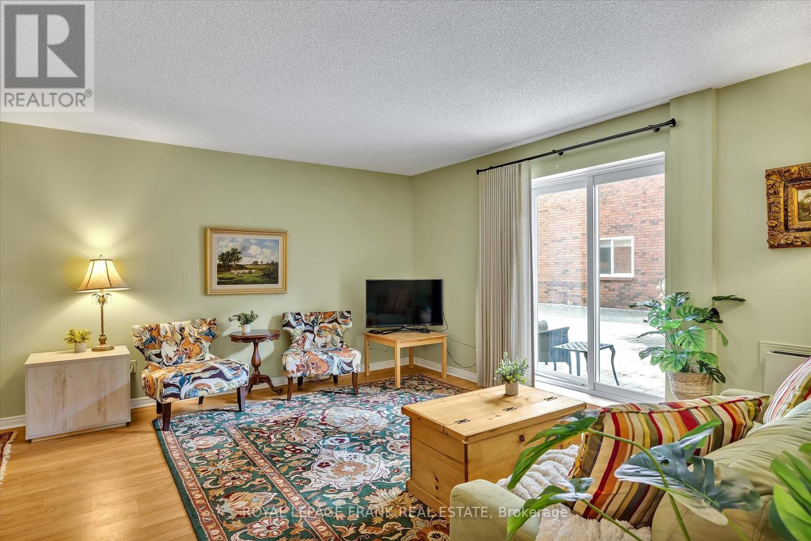 115 - 475 Parkhill Road W, Peterborough Central (North), Ontario  K9H 7M5 - Photo 4 - X12284032
