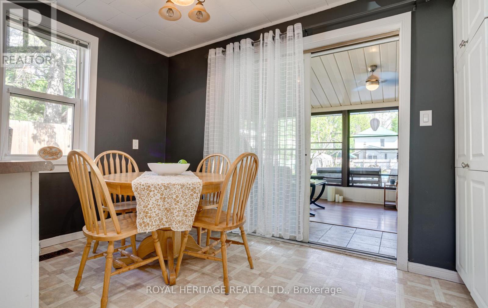 11 George Street E, Havelock-Belmont-Methuen (Havelock), Ontario  K0L 1Z0 - Photo 7 - X12284070