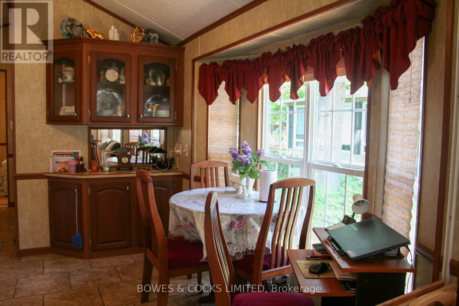 2 Rockhaven-Pioneer Point, Selwyn, Ontario  K0L 2H0 - Photo 15 - X12284114