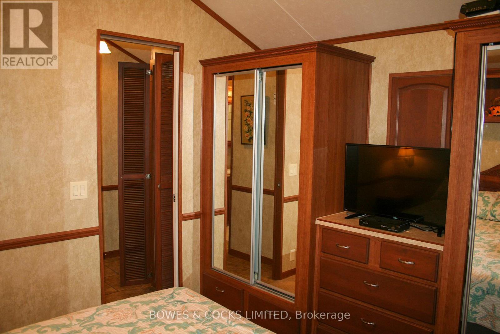 2 Rockhaven-Pioneer Point, Selwyn, Ontario  K0L 2H0 - Photo 21 - X12284114