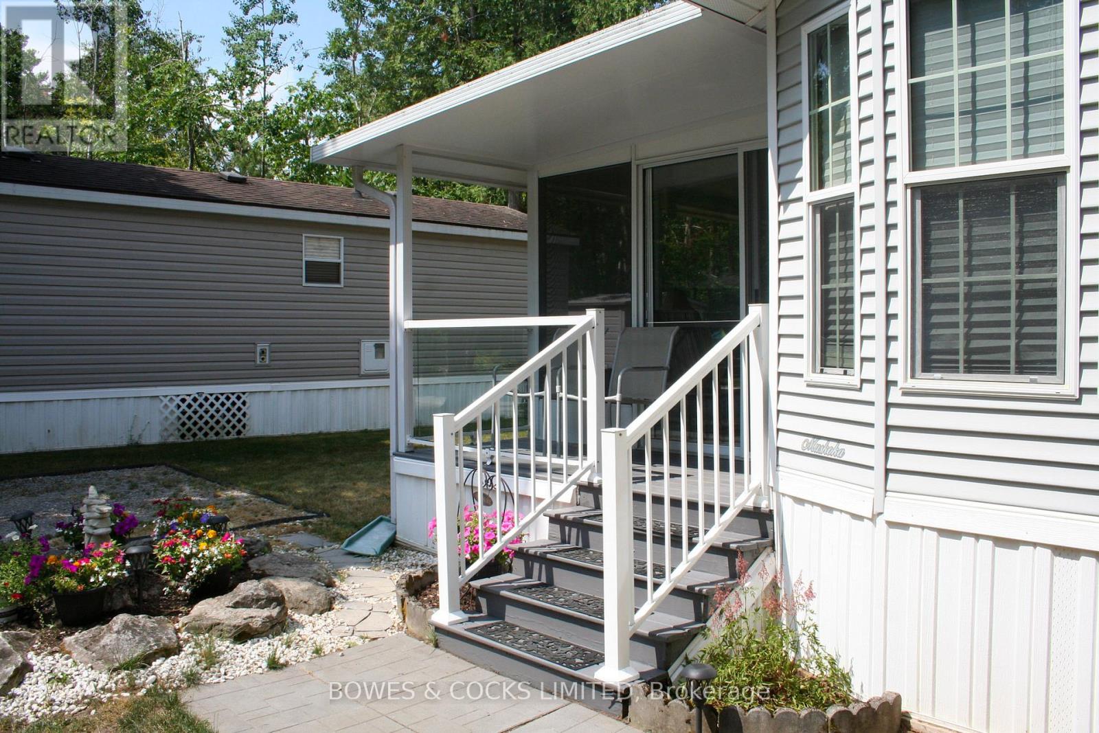 2 Rockhaven-Pioneer Point, Selwyn, Ontario  K0L 2H0 - Photo 6 - X12284114