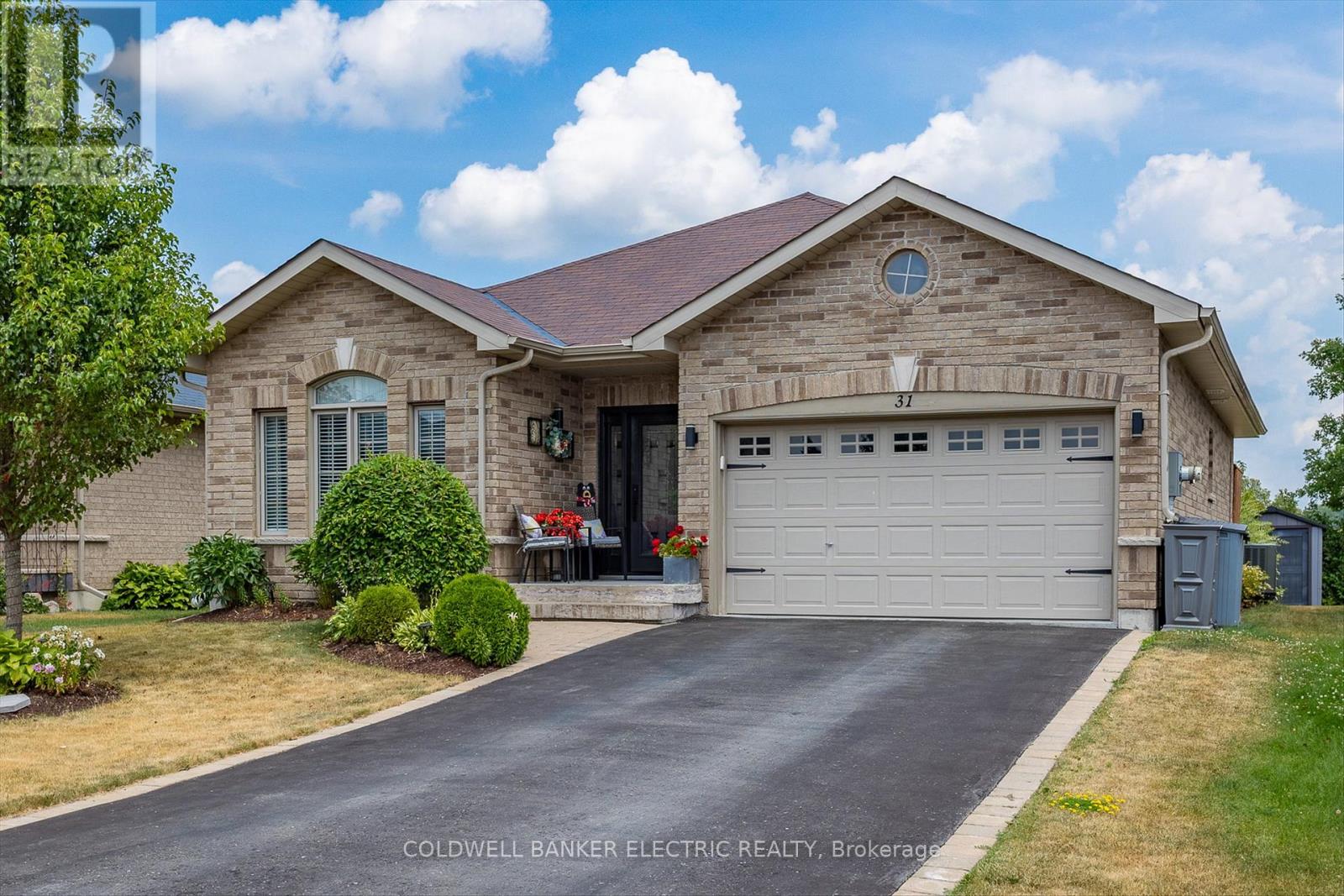31 Old Trafford Drive, Trent Hills (Hastings), Ontario  K0L 1Y0 - Photo 1 - X12284138