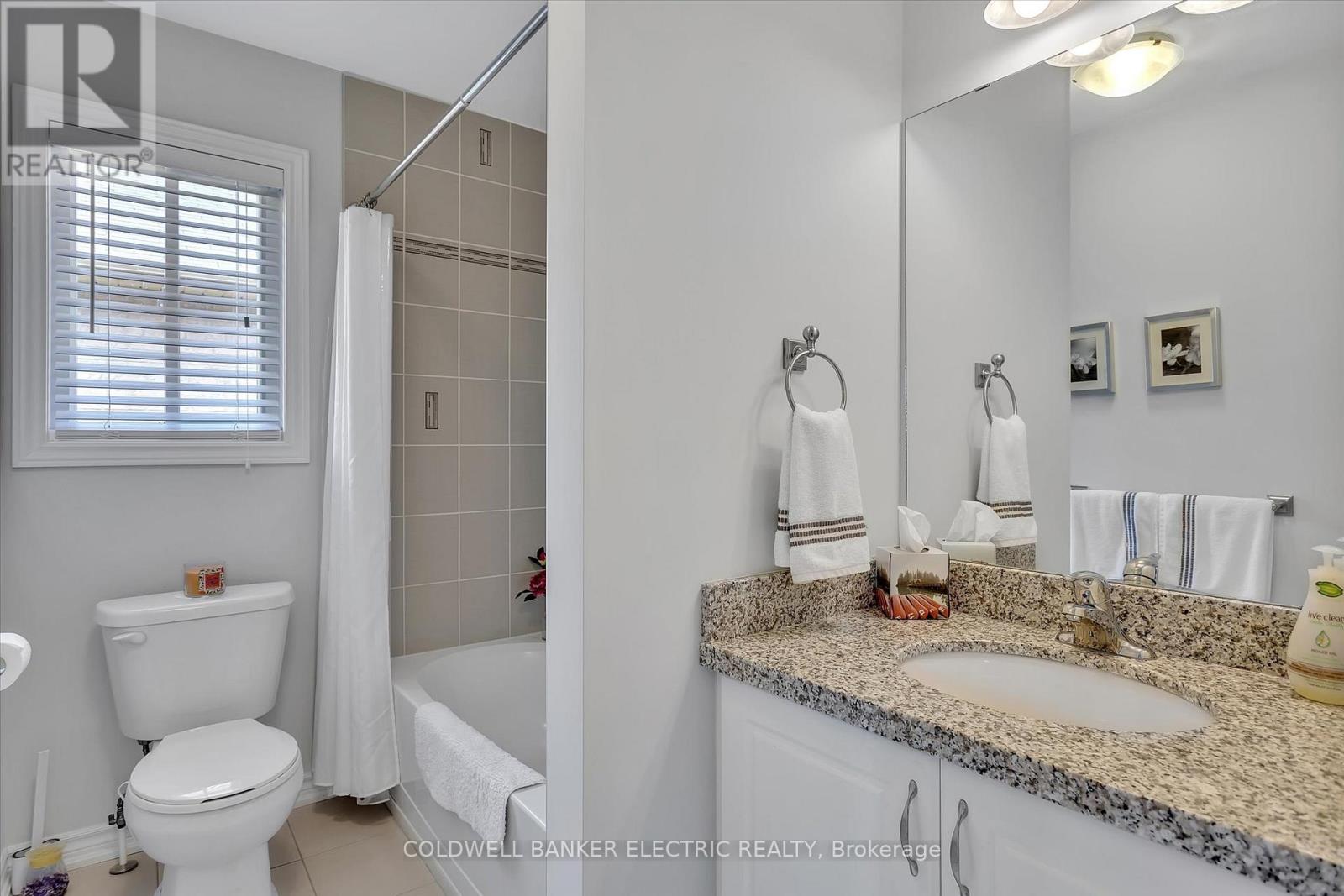 31 Old Trafford Drive, Trent Hills (Hastings), Ontario  K0L 1Y0 - Photo 22 - X12284138