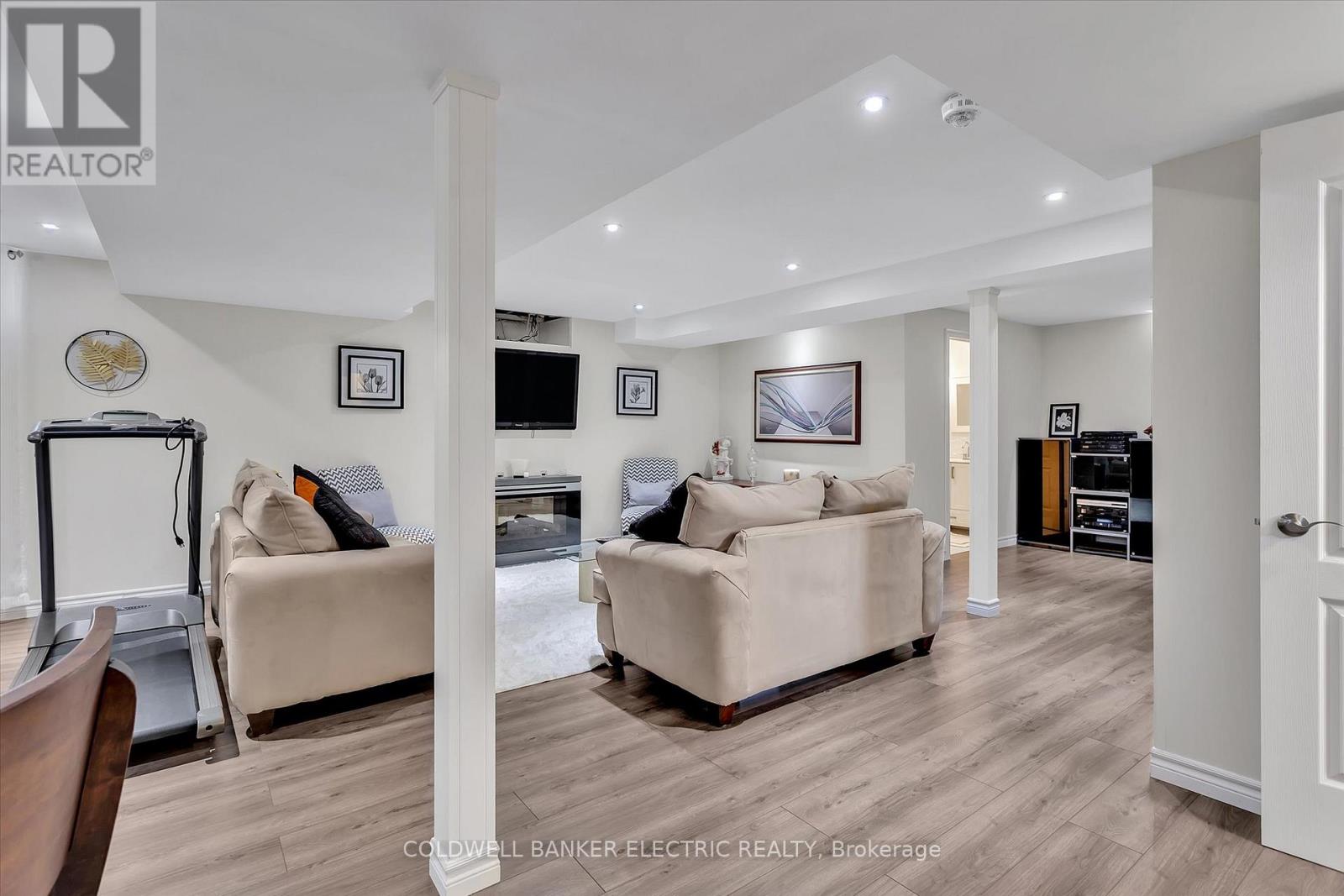 31 Old Trafford Drive, Trent Hills (Hastings), Ontario  K0L 1Y0 - Photo 27 - X12284138