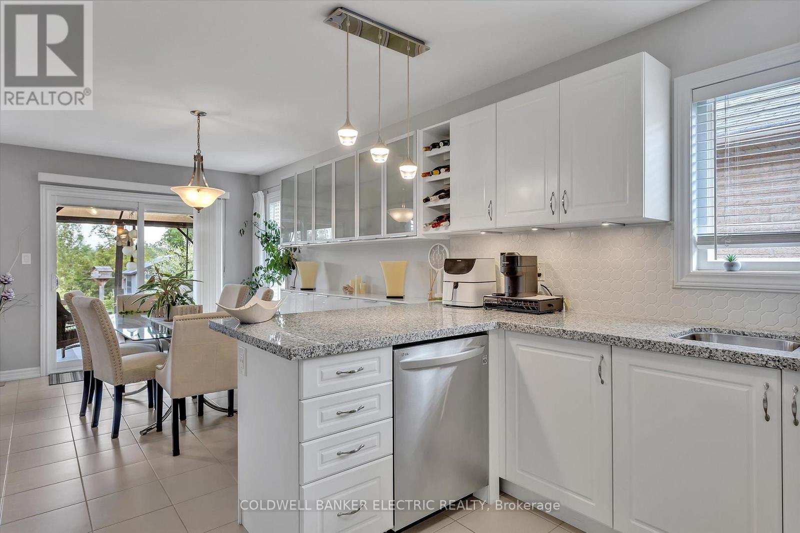 31 Old Trafford Drive, Trent Hills (Hastings), Ontario  K0L 1Y0 - Photo 8 - X12284138