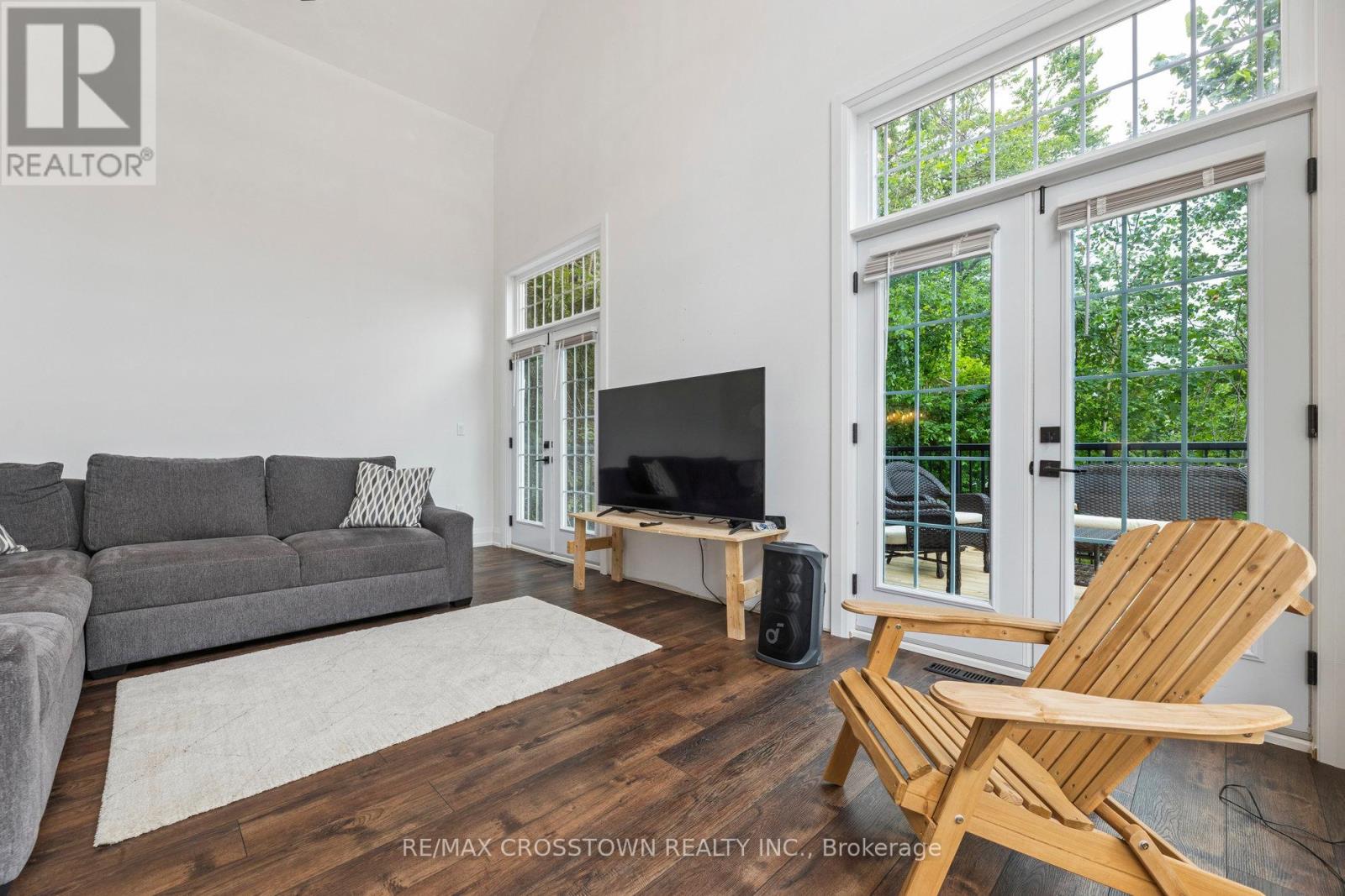 2402 Victoria Springs Lane E, Selwyn, Ontario  K0L 2H0 - Photo 5 - X12284171