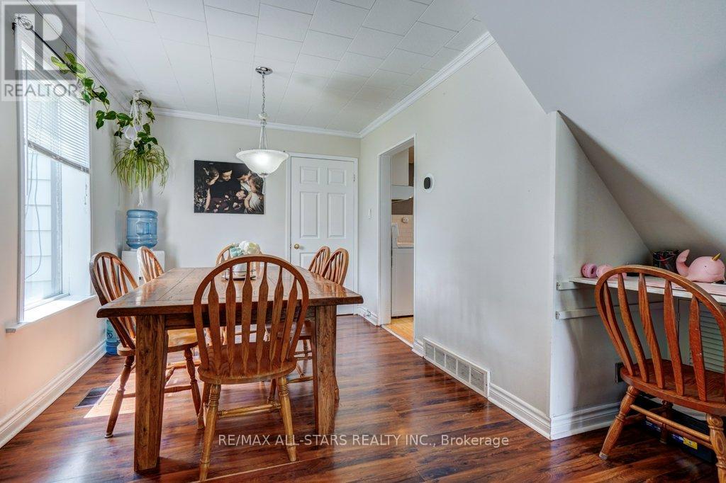 5 St Peter Street, Kawartha Lakes (Lindsay), Ontario  K9V 1P3 - Photo 7 - X12284772