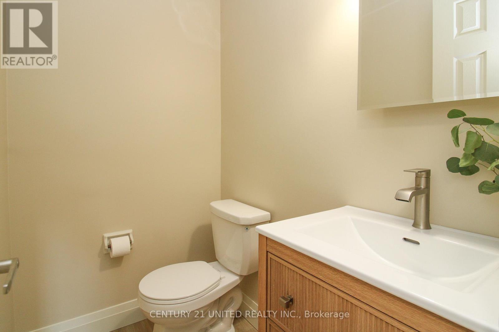594 Saugeen Crescent, Peterborough South (East), Ontario  K9J 1K1 - Photo 17 - X12285021