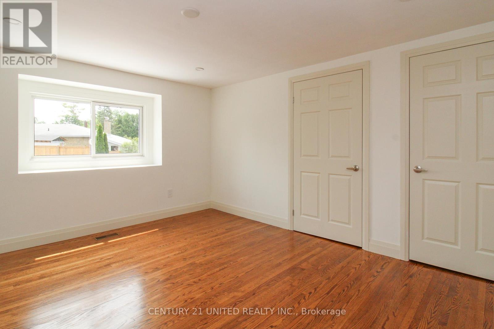 594 Saugeen Crescent, Peterborough South (East), Ontario  K9J 1K1 - Photo 19 - X12285021
