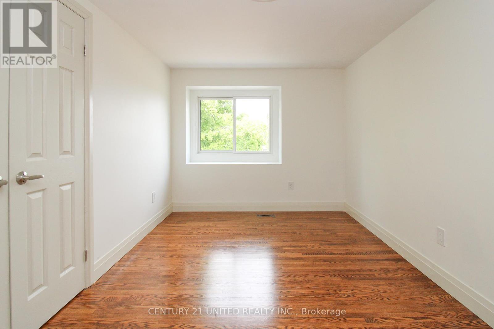 594 Saugeen Crescent, Peterborough South (East), Ontario  K9J 1K1 - Photo 20 - X12285021