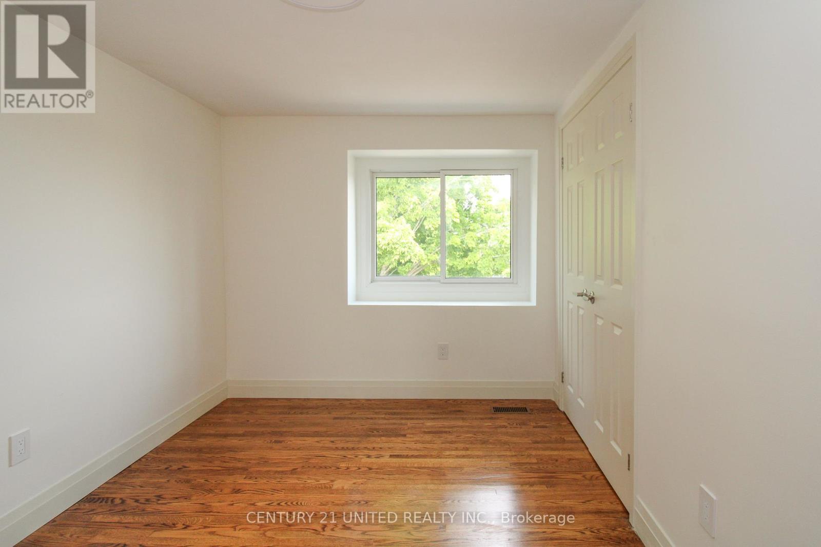 594 Saugeen Crescent, Peterborough South (East), Ontario  K9J 1K1 - Photo 22 - X12285021