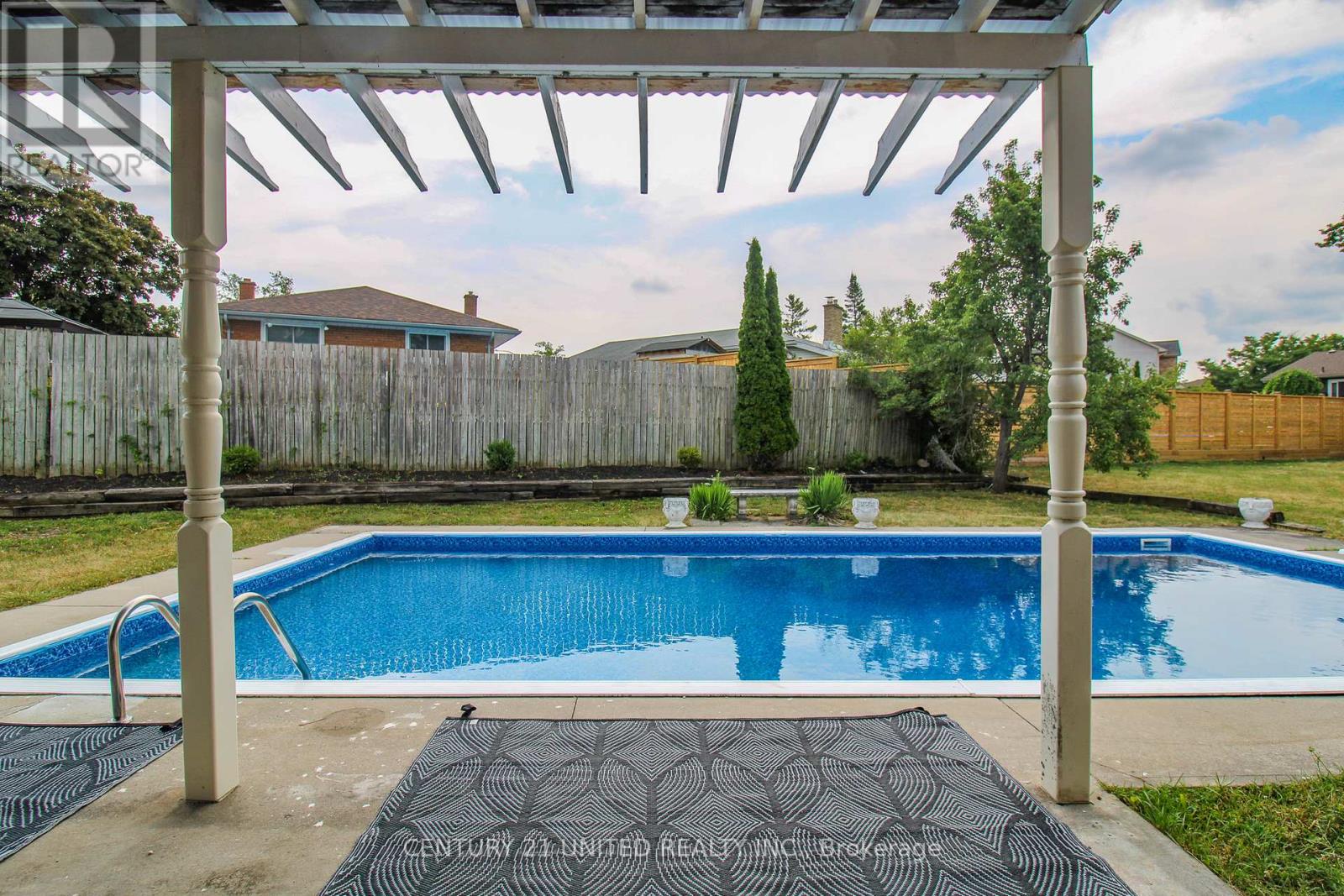 594 Saugeen Crescent, Peterborough South (East), Ontario  K9J 1K1 - Photo 32 - X12285021
