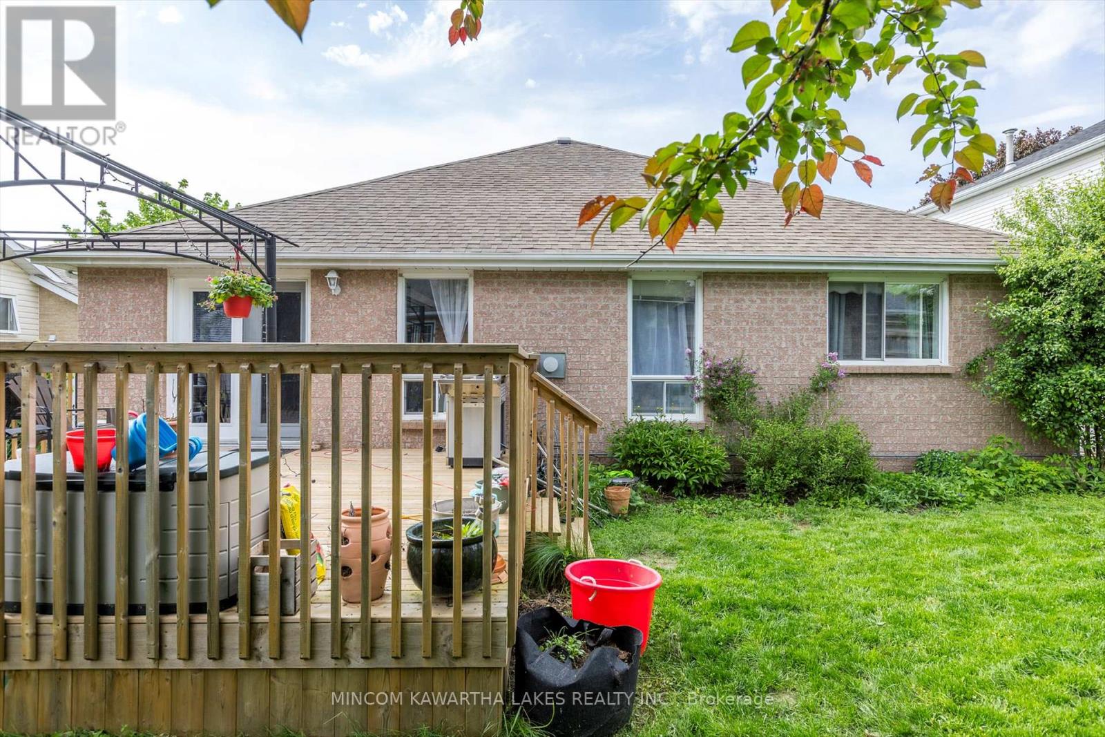 557 Westman Avenue, Peterborough West (South), Ontario  K9K 2E6 - Photo 43 - X12285225