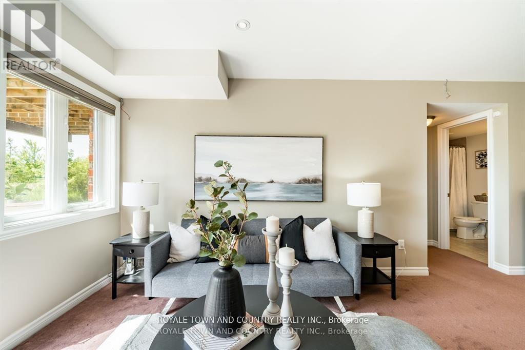 17 Logan Lane, Kawartha Lakes (Lindsay), Ontario  K9V 0L3 - Photo 24 - X12285231