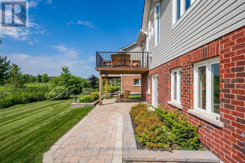 17 Logan Lane, Kawartha Lakes (Lindsay), Ontario  K9V 0L3 - Photo 34 - X12285231