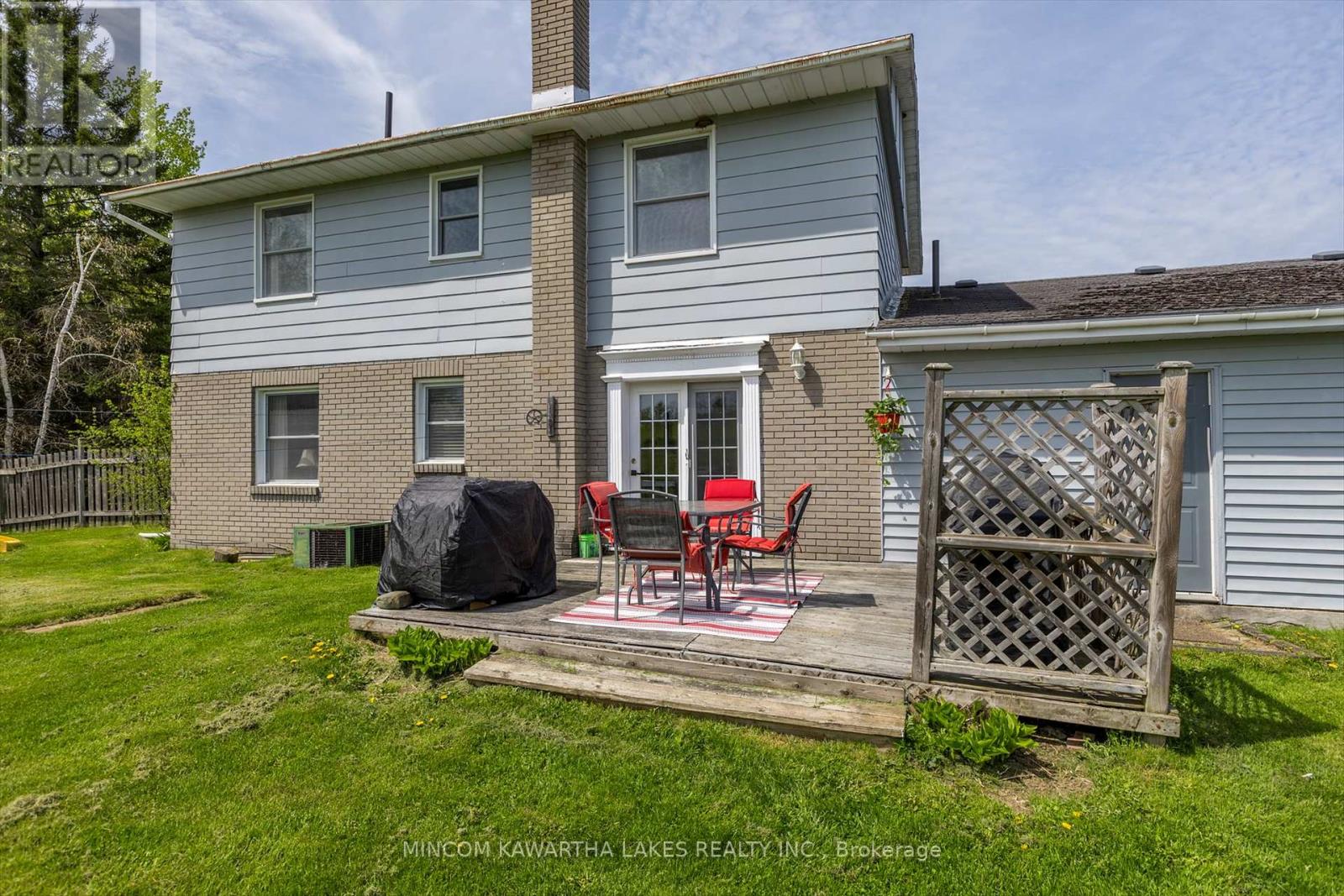 1405 Hiawatha Line, Otonabee-South Monaghan, Ontario  K9J 6X8 - Photo 27 - X12285387