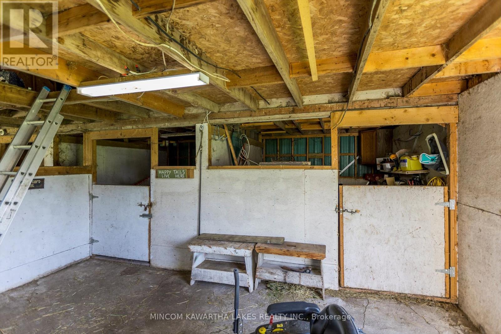 1405 Hiawatha Line, Otonabee-South Monaghan, Ontario  K9J 6X8 - Photo 37 - X12285387