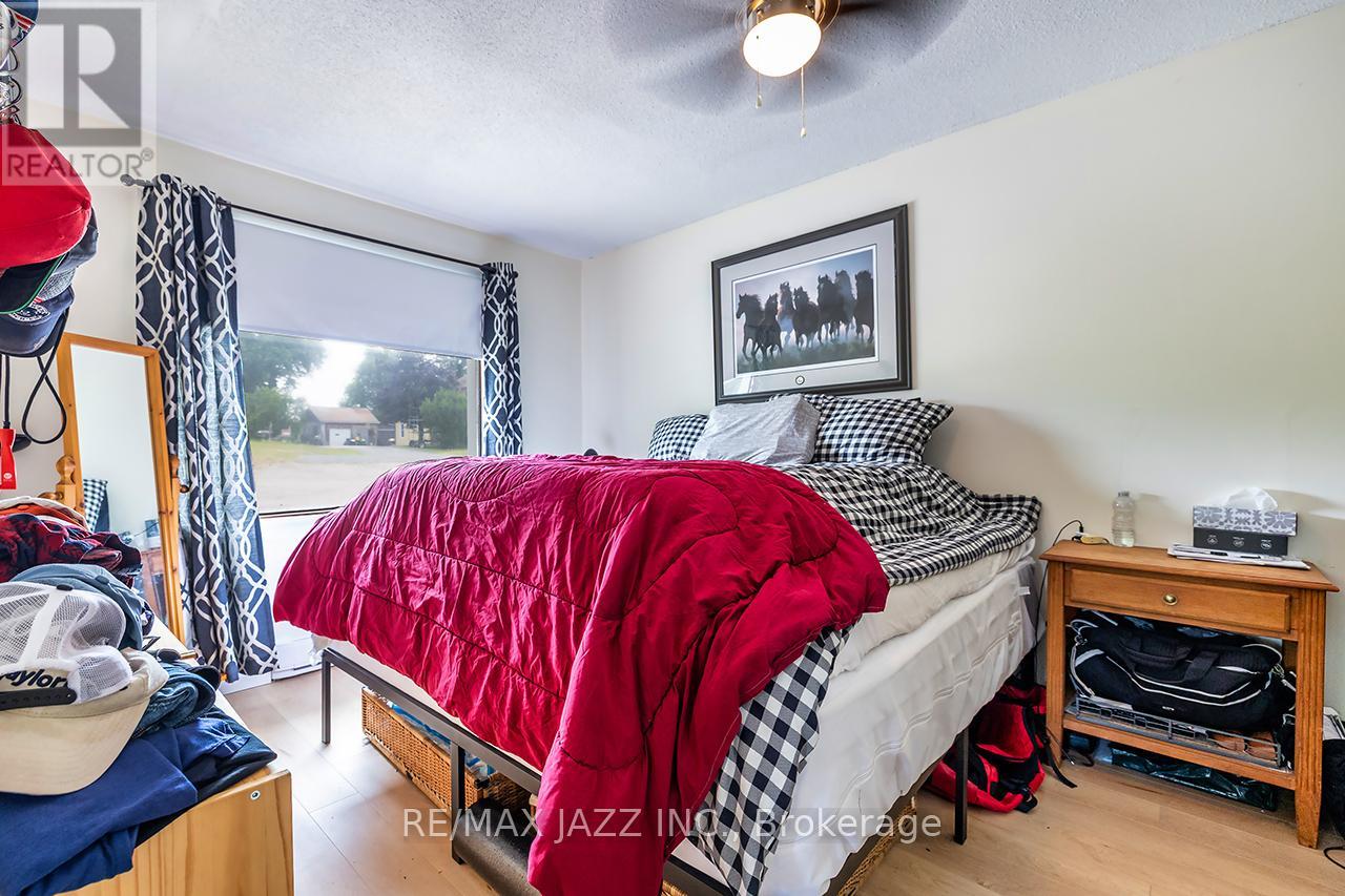 7986 County Rd 65 A&b, Port Hope, Ontario  L0A 1B0 - Photo 22 - X12285461