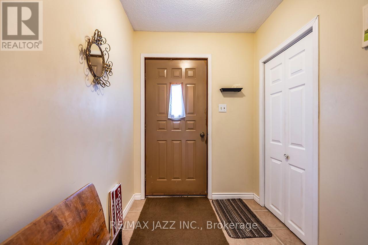 7986 County Rd 65 A&b, Port Hope, Ontario  L0A 1B0 - Photo 6 - X12285461