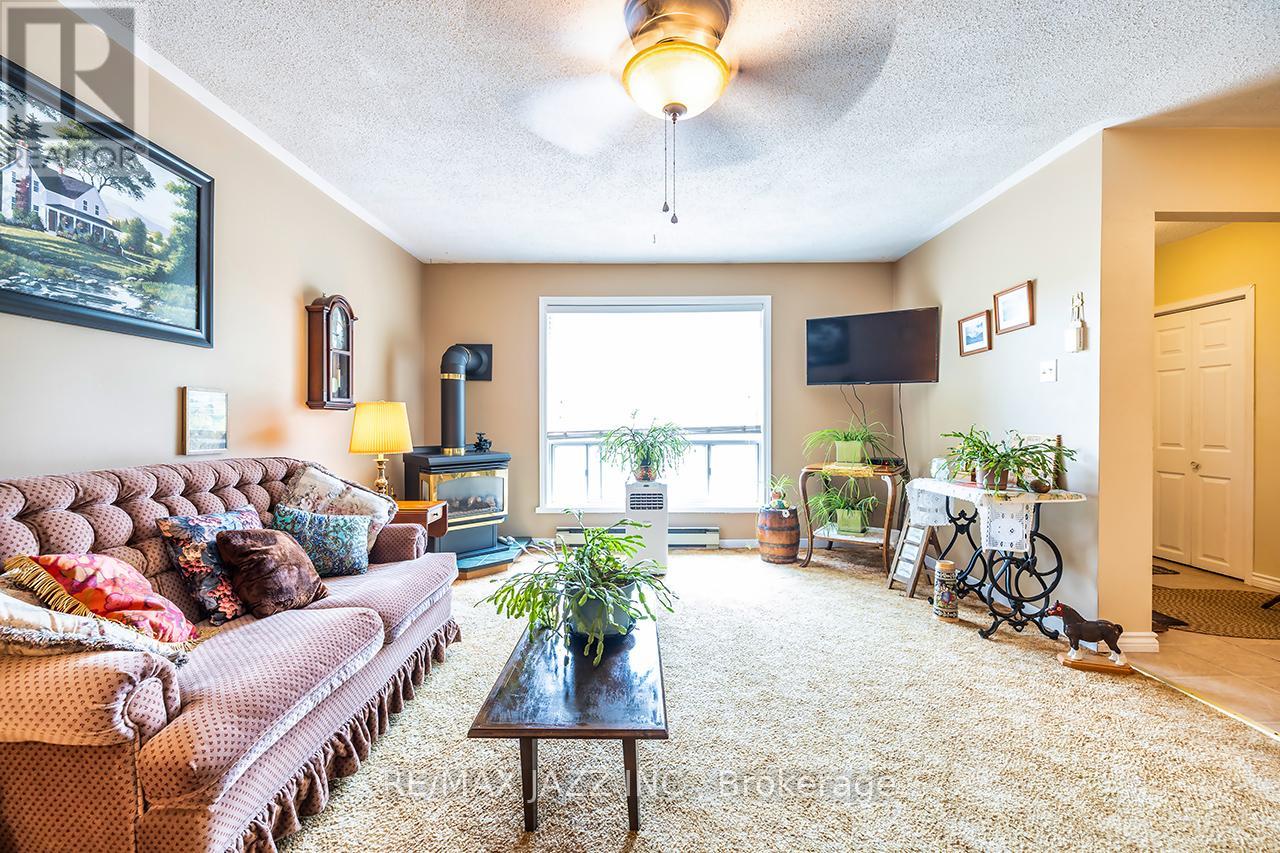 7986 County Rd 65 A&b, Port Hope, Ontario  L0A 1B0 - Photo 8 - X12285461