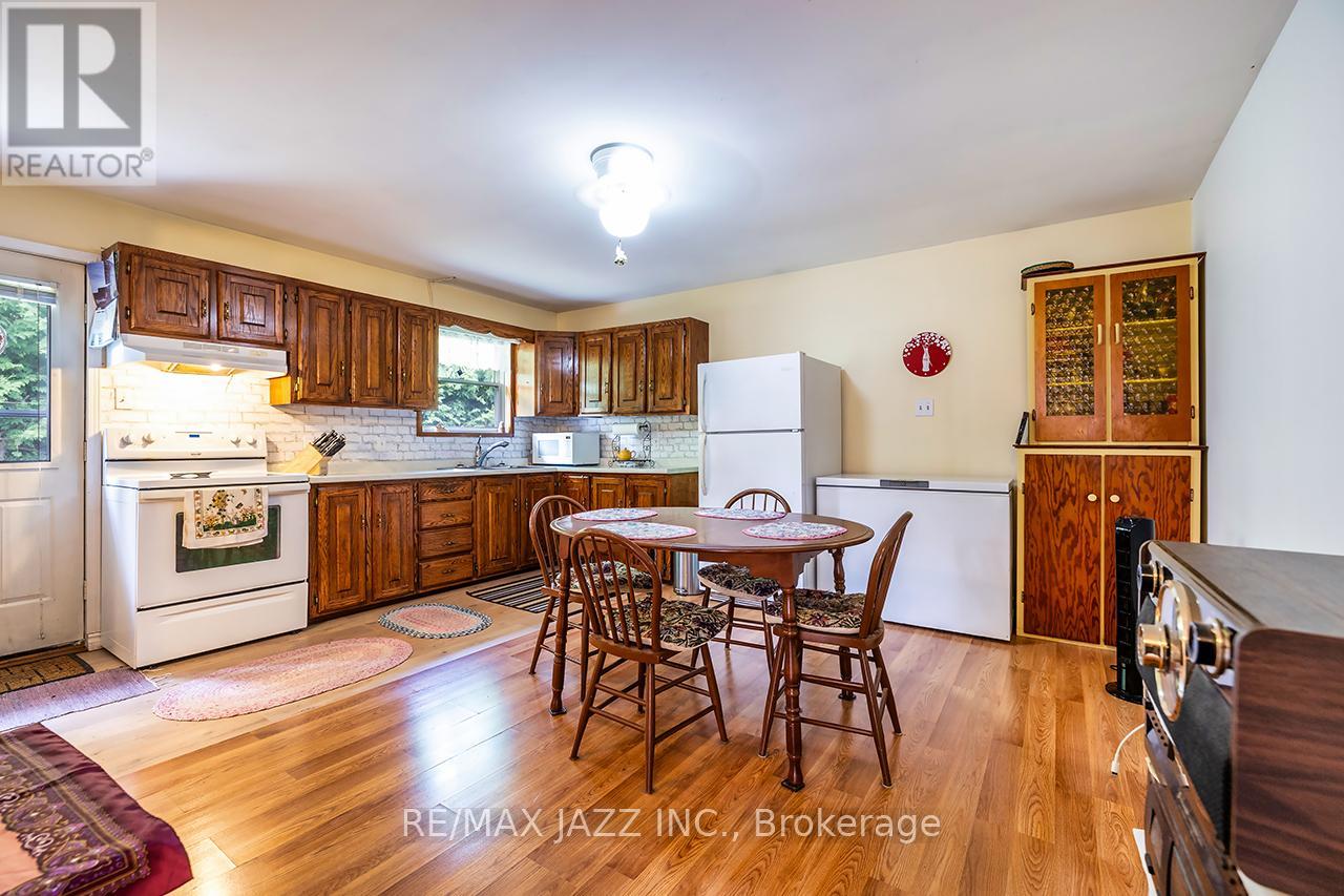 7986 County Rd 65 A&b, Port Hope, Ontario  L0A 1B0 - Photo 9 - X12285461
