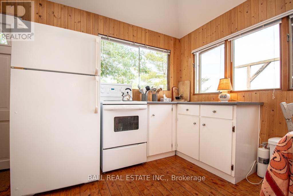 4446 Is 107 Stoney Lake, North Kawartha, Ontario  K0L 2H0 - Photo 22 - X12285471