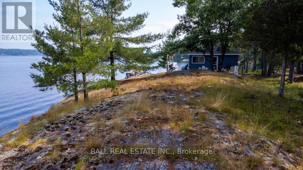 4446 Is 107 Stoney Lake, North Kawartha, Ontario  K0L 2H0 - Photo 46 - X12285471