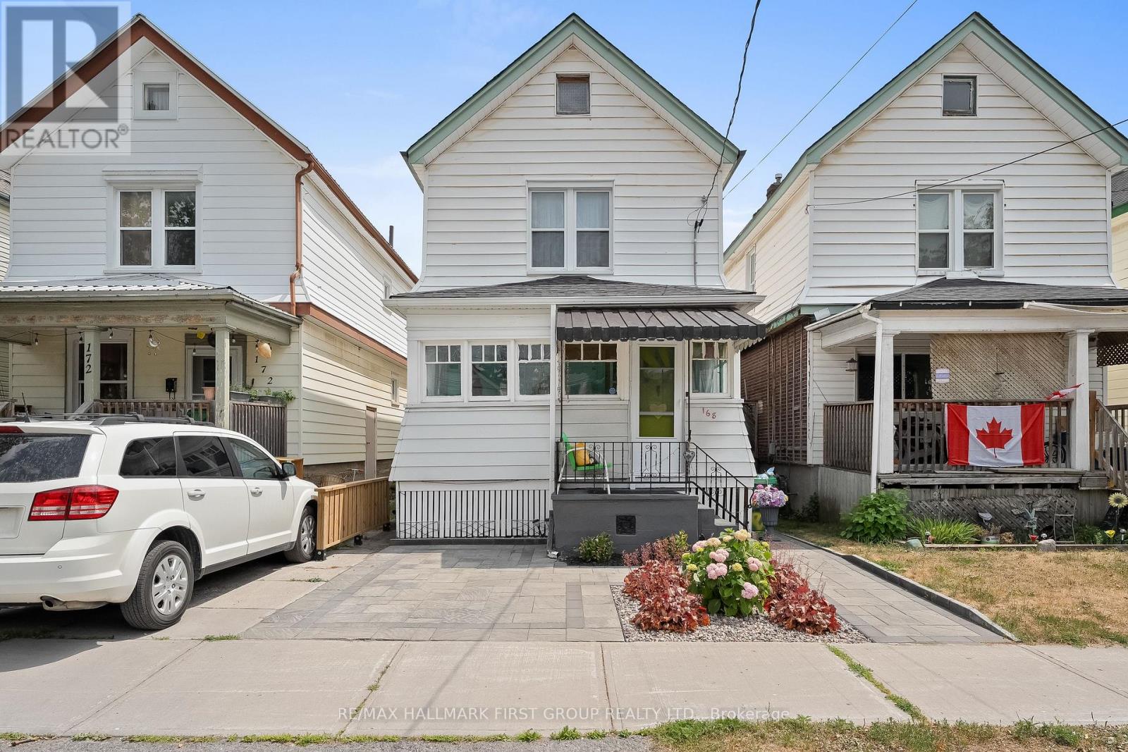 168 Adeline Street, Peterborough Central (South), Ontario  K9J 5E3 - Photo 2 - X12285248