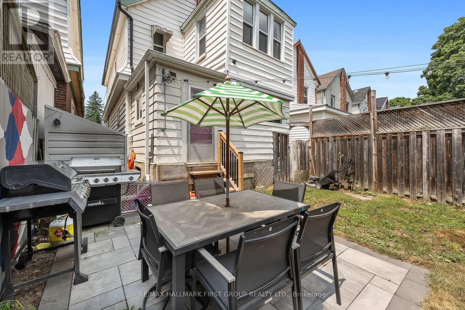 168 Adeline Street, Peterborough Central (South), Ontario  K9J 5E3 - Photo 38 - X12285248