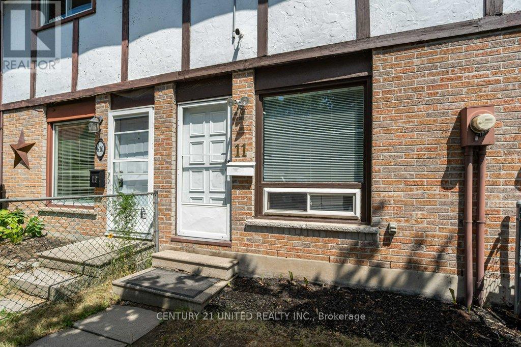 11 - 610 George Street N, Peterborough Central (North), Ontario  K9H 3S6 - Photo 2 - X12285599